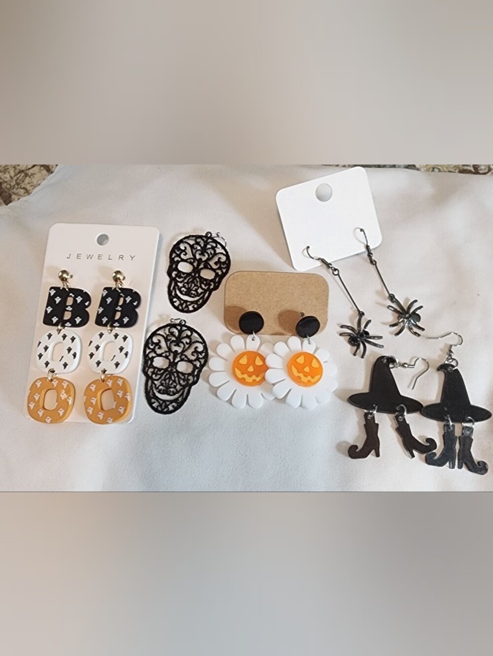 BOGO Halloween Earrings BOGO - Picture 5 of 16